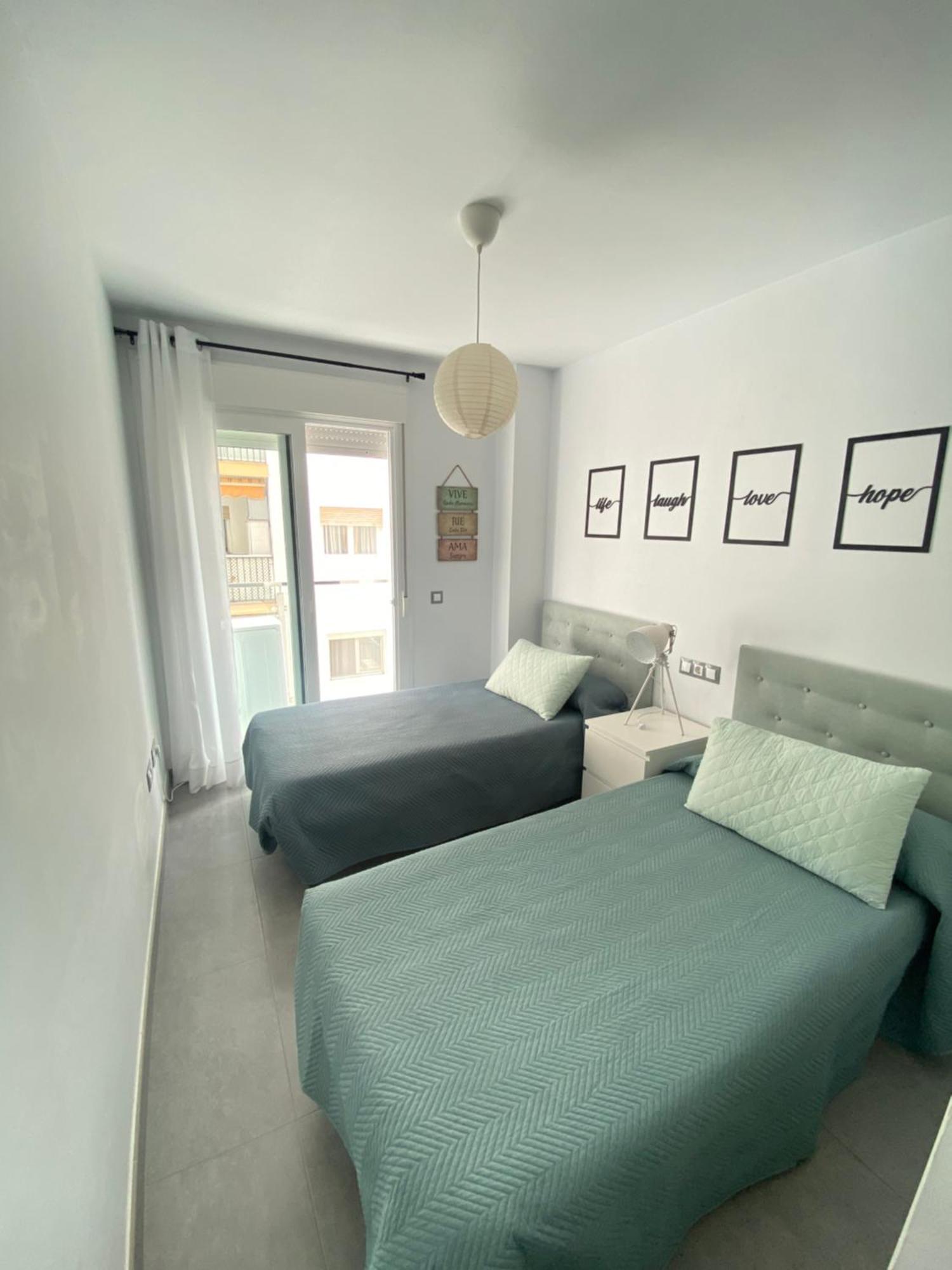 Apartamento Nogamar En Fuengirola, A 50 Metros De La Playa Kültér fotó